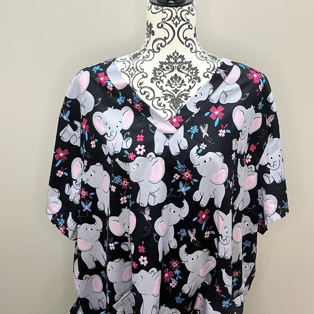 Adorable Elephant Print Scrub Top – Size 1X (No Tag)